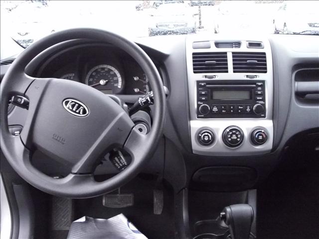 Kia Sportage 2008 photo 2
