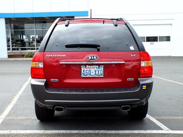 Kia Sportage 2008 photo 11