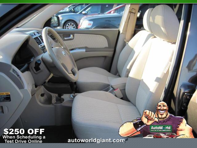 Kia Sportage 2008 photo 5