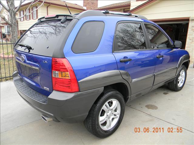 Kia Sportage 2008 photo 2