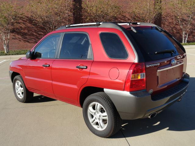 Kia Sportage 2008 photo 2
