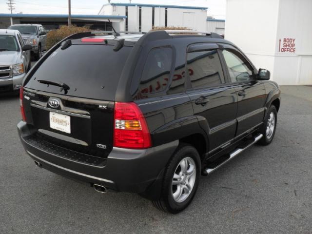 Kia Sportage 2008 photo 2