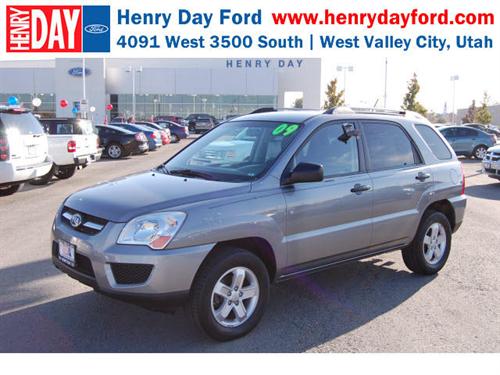 Kia Sportage Elk Conversion Van Other