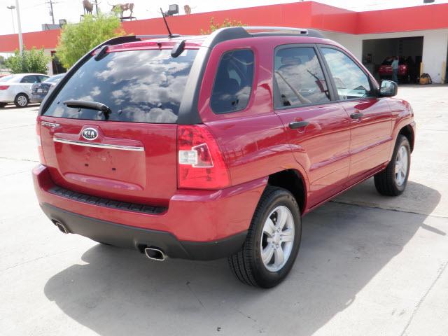 Kia Sportage 2010 photo 3