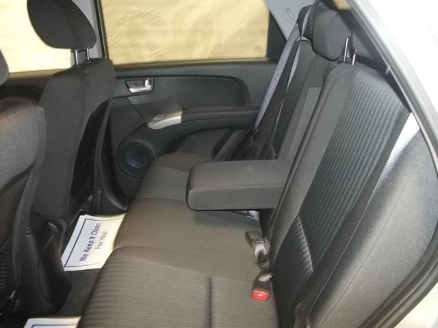 Kia Sportage 2010 photo 3