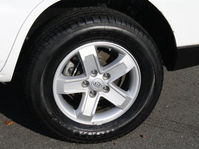 Kia Sportage 2010 photo 2