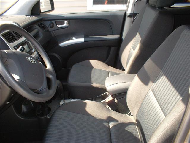 Kia Sportage 2010 photo 4