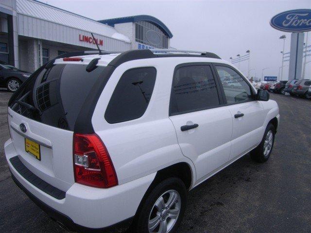 Kia Sportage 2010 photo 3