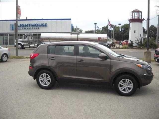 Kia Sportage Base Sport Utility