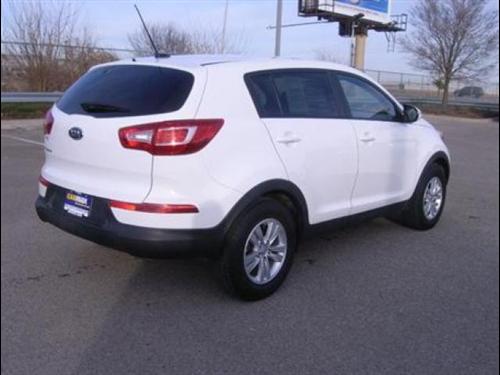 Kia Sportage 2011 photo 4