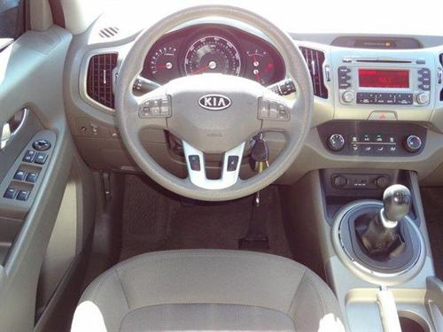 Kia Sportage 2011 photo 3