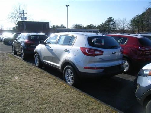 Kia Sportage 2011 photo 2