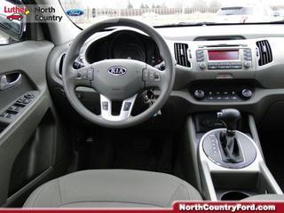 Kia Sportage 2011 photo 3