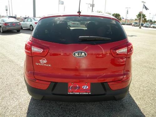 Kia Sportage 2011 photo 2