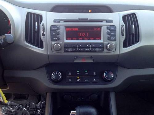 Kia Sportage 2011 photo 1