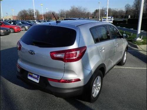 Kia Sportage 2011 photo 4