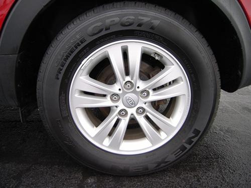 Kia Sportage 2011 photo 2