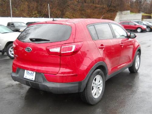 Kia Sportage 2011 photo 2