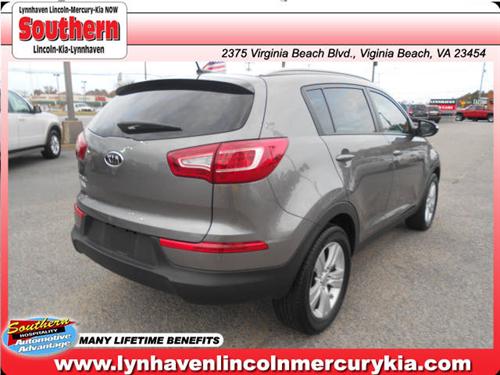 Kia Sportage 2011 photo 2