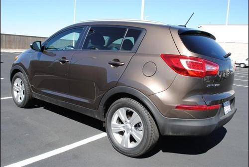 Kia Sportage 2011 photo 2