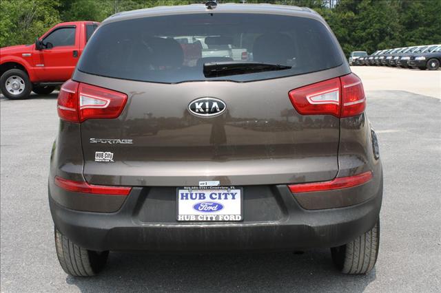 Kia Sportage 2011 photo 2