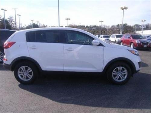 Kia Sportage 2011 photo 3
