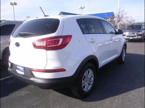 Kia Sportage 2011 photo 4