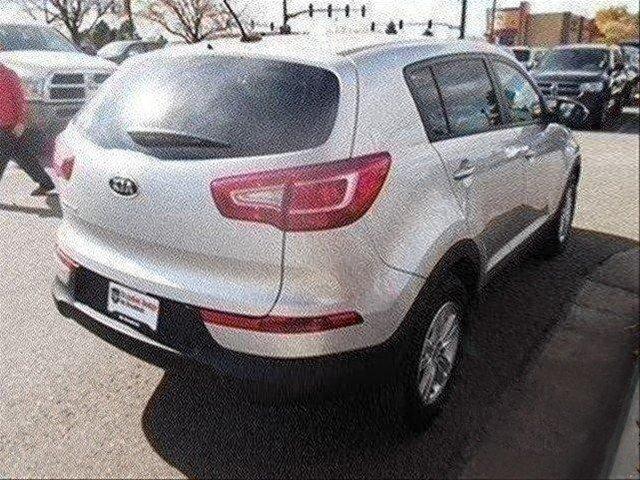 Kia Sportage 2011 photo 2