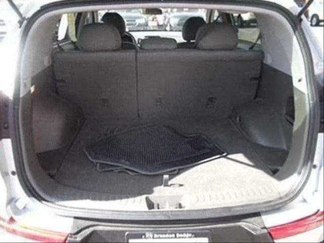 Kia Sportage 2011 photo 4