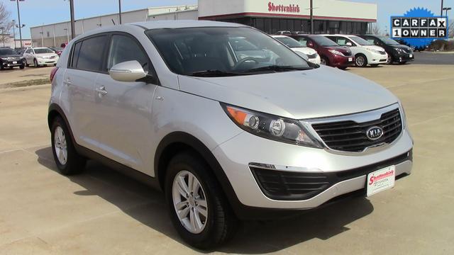 Kia Sportage 2011 photo 1