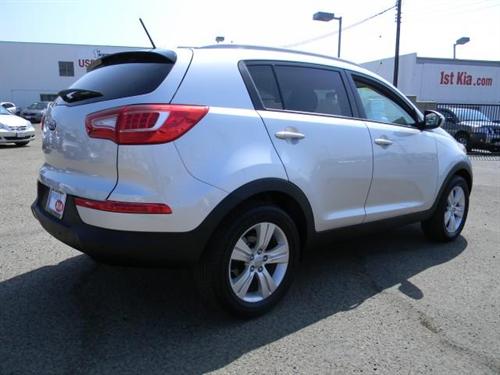 Kia Sportage 2011 photo 2