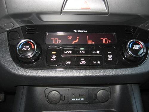 Kia Sportage 2011 photo 1