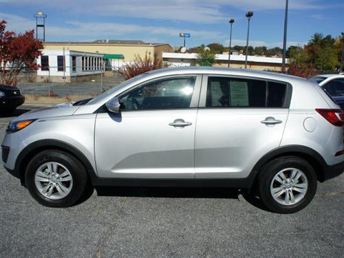 Kia Sportage 2011 photo 1