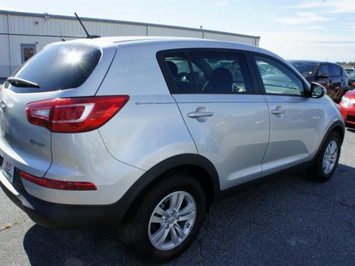 Kia Sportage 2011 photo 2