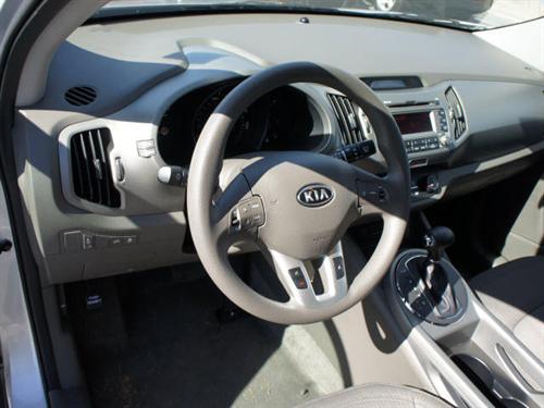 Kia Sportage 2011 photo 4