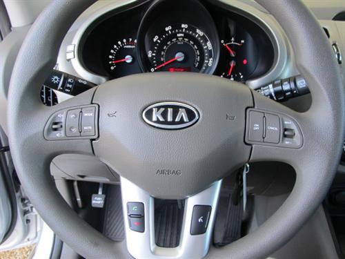 Kia Sportage 2011 photo 3
