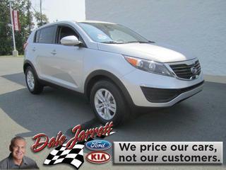 Kia Sportage Elk Conversion Van Other