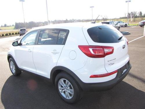 Kia Sportage 2011 photo 1