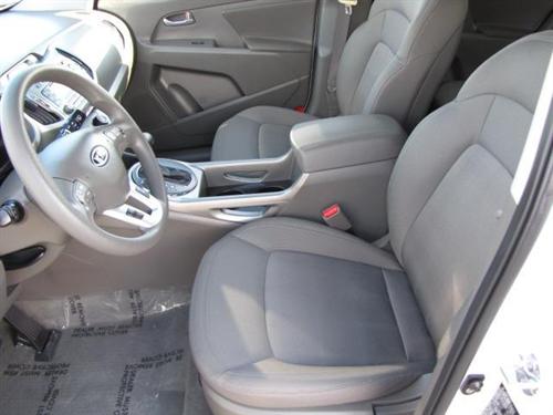Kia Sportage 2011 photo 3