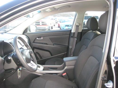 Kia Sportage 2011 photo 2