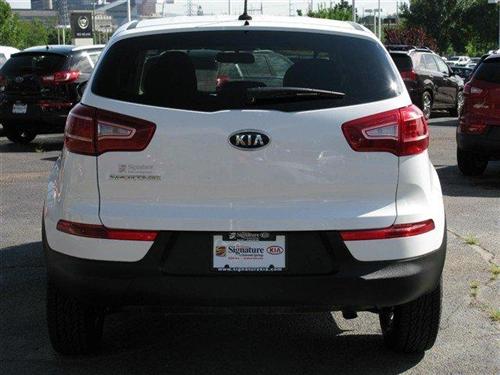 Kia Sportage 2011 photo 3