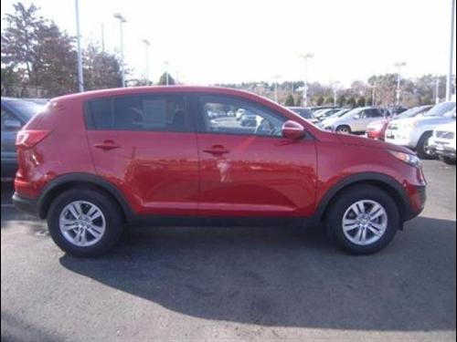 Kia Sportage 2011 photo 3