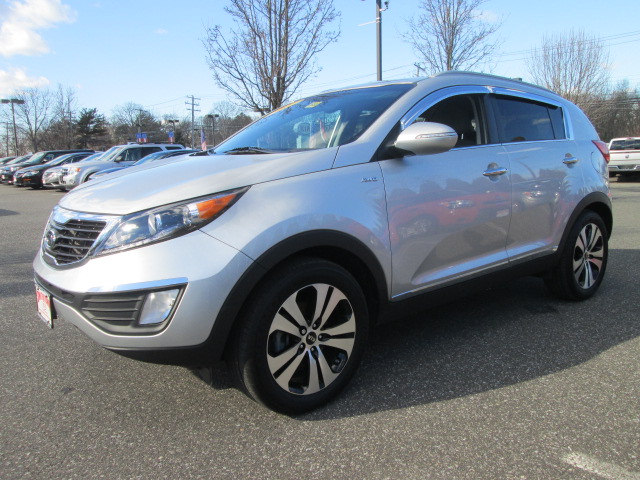 Kia Sportage 2011 photo 1