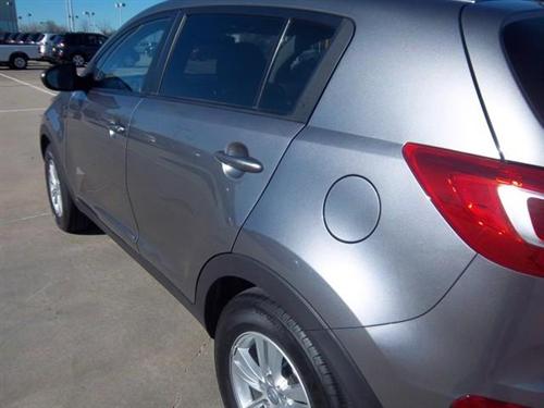 Kia Sportage 2011 photo 3