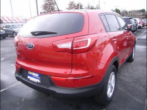 Kia Sportage 2011 photo 2