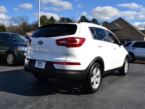 Kia Sportage 2011 photo 1