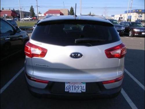 Kia Sportage 2011 photo 1