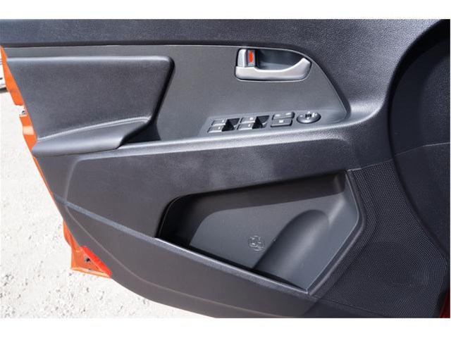 Kia Sportage 2011 photo 2