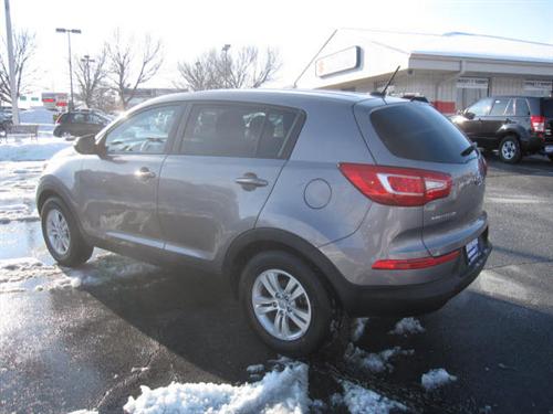 Kia Sportage 2011 photo 4
