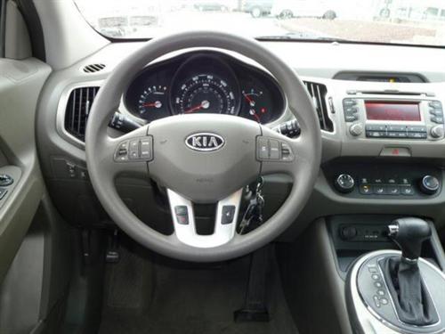Kia Sportage 2011 photo 3